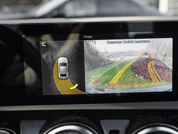 Mercedes-Benz A 35 AMG 4M Limousine Navi Kamera Spiegel-Paket