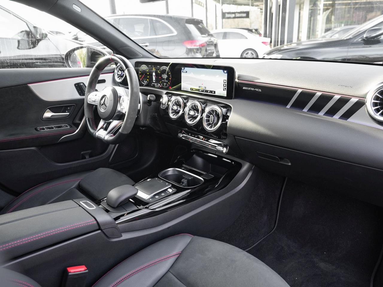 Mercedes-Benz A 35 AMG 4M Limousine Navi Kamera Spiegel-Paket