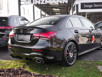 Mercedes-Benz A 35 AMG 4M Limousine Navi Kamera Spiegel-Paket
