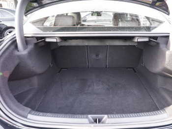 Mercedes-Benz A 35 AMG 4M Limousine Navi Kamera Spiegel-Paket