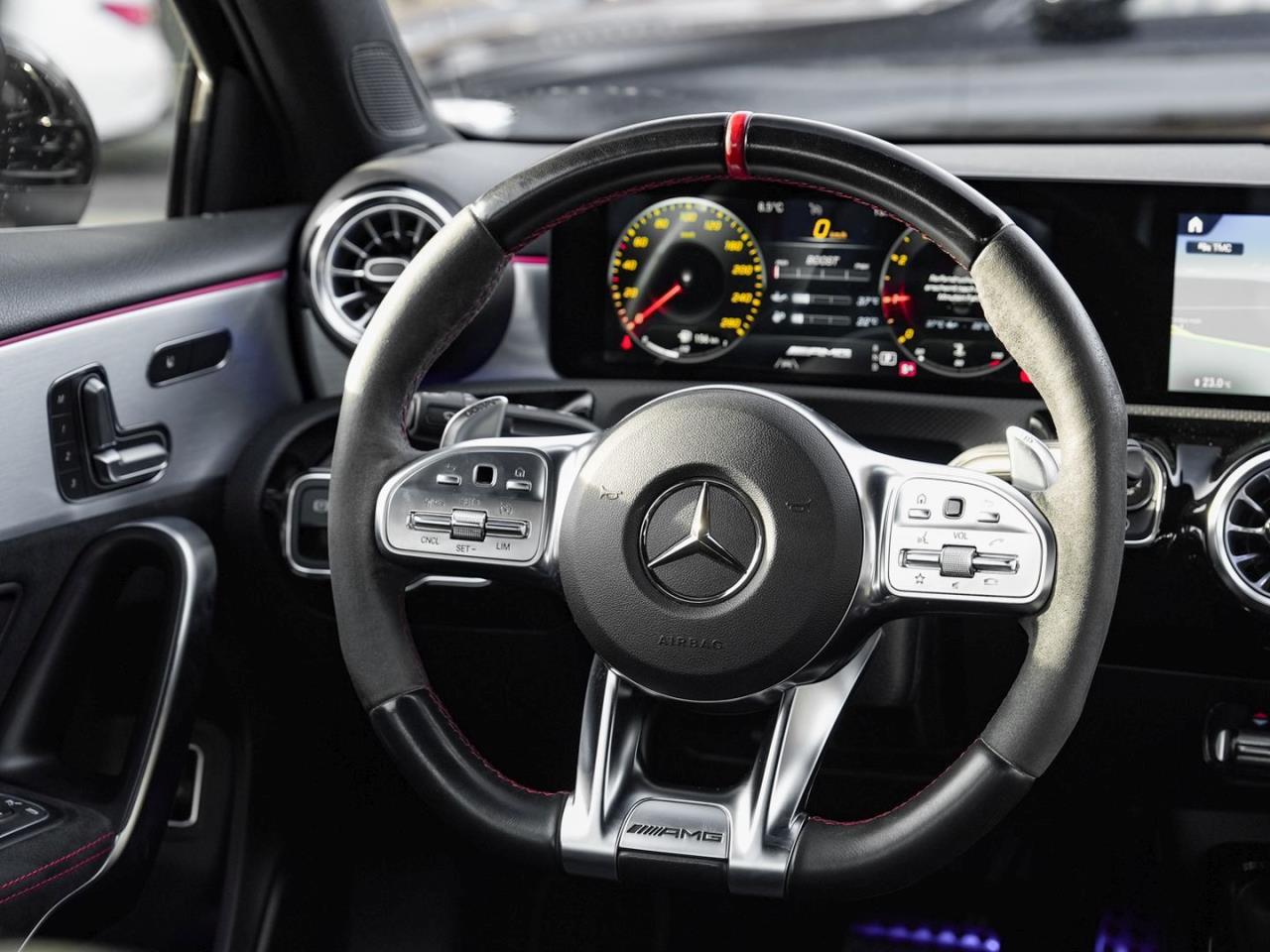 Mercedes-Benz A 35 AMG 4M Limousine Navi Kamera Spiegel-Paket