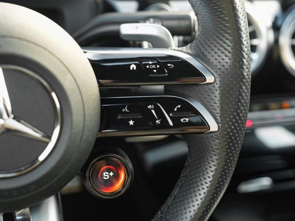 Mercedes-Benz A 35 AMG 4M Limousine Night Panorama Distronic