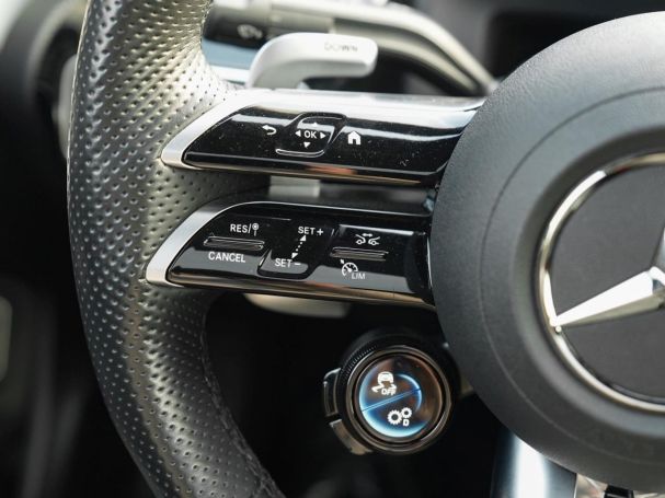 Mercedes-Benz A 35 AMG 4M Limousine Night Panorama Distronic