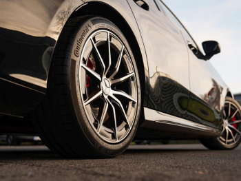 Mercedes-Benz A 35 AMG 4M Limousine Night Panorama Distronic