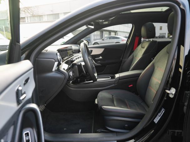 Mercedes-Benz A 35 AMG 4M Limousine Night Panorama Distronic