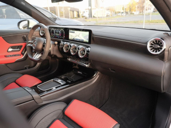 Mercedes-Benz A 35 AMG 4M Limousine Standhzg Panorama 360° HUD