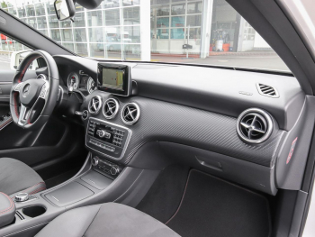 Mercedes-Benz A 180 CDI AMG Navi Bi-Xenon Panorama Kamera 
