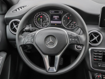 Mercedes-Benz A 180 CDI Style Navi ParkPilot SHZ Licht & Sicht