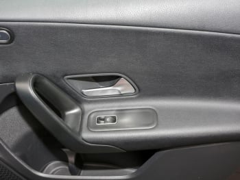 Mercedes-Benz A 180 d Limousine MBUX Navi+ Tempomat Parkassist