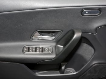 Mercedes-Benz A 180 d Limousine MBUX Navi+ Tempomat Parkassist