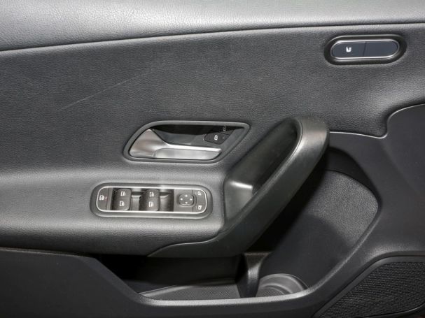 Mercedes-Benz A 180 d Limousine MBUX Navi+ Tempomat Parkassist