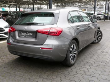 Mercedes-Benz A 180 d Limousine MBUX Navi+ Tempomat Parkassist