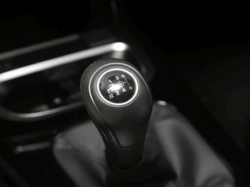 Mercedes-Benz A 180 d  MBUX Navi+ SpurH AHK ParkAss Business
