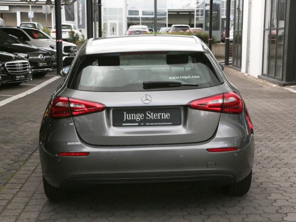Mercedes-Benz A 180 d MBUX Navi+ SpurH AHK ParkAss Business Mercedes-Benz A 180 d MBUX Navi+ SpurH AHK ParkAss Business