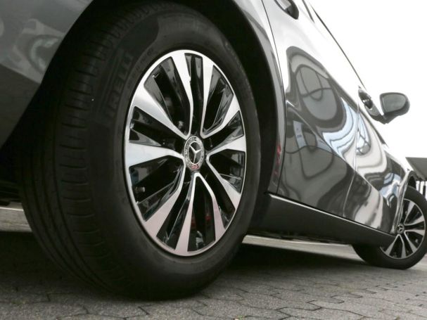 Mercedes-Benz A 180 d MBUX Navi+ SpurH AHK ParkAss Business Mercedes-Benz A 180 d MBUX Navi+ SpurH AHK ParkAss Business