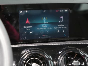Mercedes-Benz A 180 d  MBUX Navi Spurhalte-Assist CarPlay