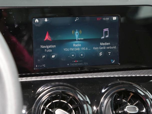 Mercedes-Benz A 180 d MBUX Navi Spurhalte-Assist CarPlay Mercedes-Benz A 180 d MBUX Navi Spurhalte-Assist CarPlay