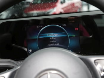 Mercedes-Benz A 180 d  MBUX Navi Spurhalte-Assist CarPlay