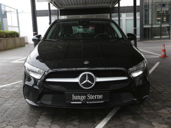 Mercedes-Benz A 180 d  MBUX Navi Spurhalte-Assist CarPlay
