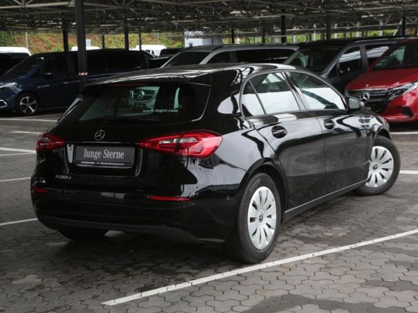Mercedes-Benz A 180 d MBUX Navi Spurhalte-Assist CarPlay Mercedes-Benz A 180 d MBUX Navi Spurhalte-Assist CarPlay