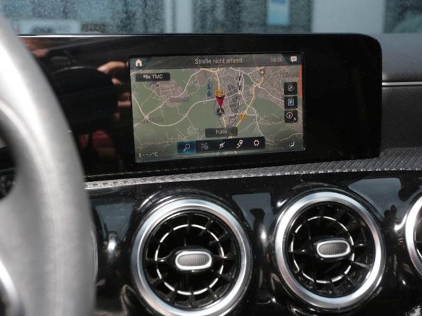 Mercedes-Benz A 180 d  Style Navi AHK Kamera Park-Paket Mercedes-Benz A 180 d  Style Navi AHK Kamera Park-Paket