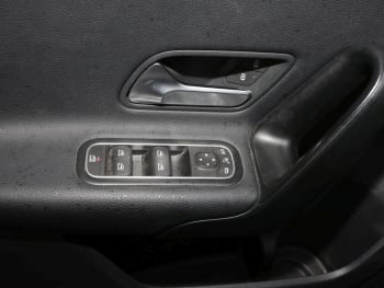 Mercedes-Benz A 180 d  Style Navi AHK Kamera Park-Paket Mercedes-Benz A 180 d  Style Navi AHK Kamera Park-Paket