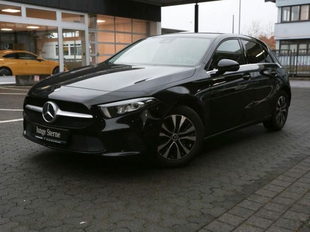 Mercedes-Benz A 180 d  Style Navi AHK Kamera Park-Paket