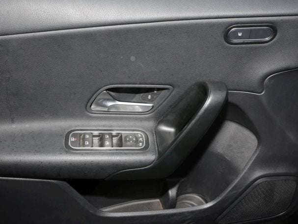 Mercedes-Benz A 180 d  Style Navi AHK Kamera Park-Paket