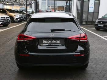 Mercedes-Benz A 180 d  Style Navi AHK Kamera Park-Paket