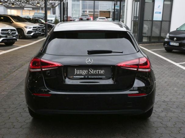 Mercedes-Benz A 180 d Style Navi AHK Kamera Park-Paket Mercedes-Benz A 180 d Style Navi AHK Kamera Park-Paket