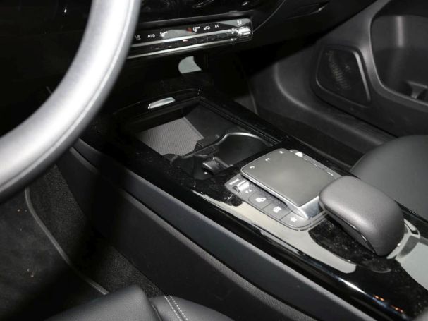 Mercedes-Benz A 180 d  Style MBUX Navi Kamera Sitzkomfort-P