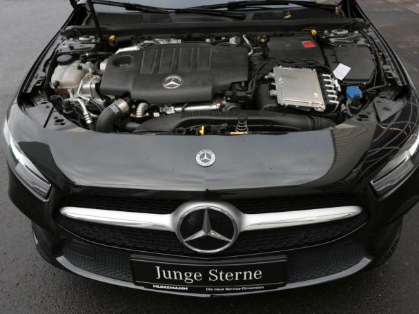 Mercedes-Benz A 180 d  Style MBUX Navi Kamera Sitzkomfort-P