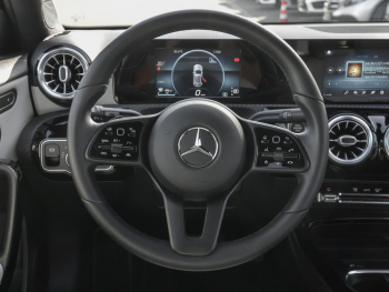 Mercedes-Benz A 180 d  Style LED Distronic 360°-Kam Sitzklima 