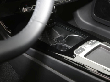 Mercedes-Benz A 180 Kompaktlimousine AMG Night MBUX Navi-Prem.