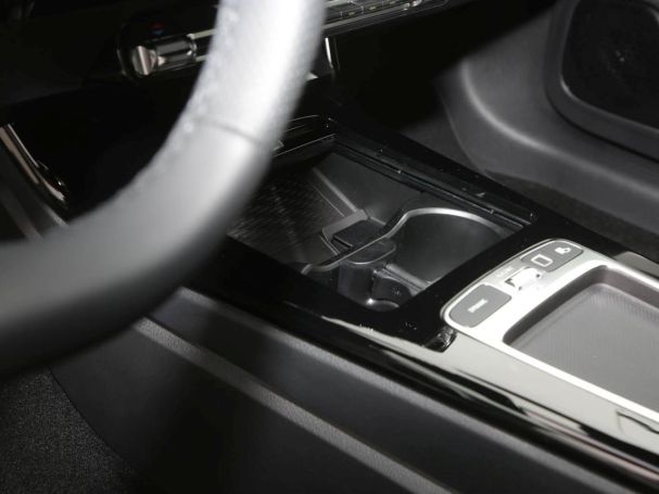 Mercedes-Benz A 180 Kompaktlimousine AMG Night MBUX Navi-Prem. Mercedes-Benz A 180 Kompaktlimousine AMG Night MBUX Navi-Prem.
