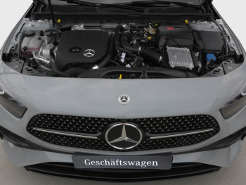 Mercedes-Benz A 180 Kompaktlimousine AMG Night MBUX Navi-Prem.