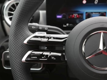 Mercedes-Benz A 180 Kompaktlimousine AMG Night MBUX Navi-Prem.