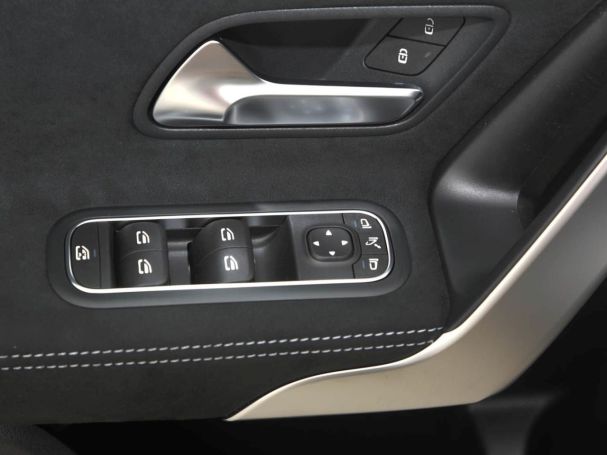 Mercedes-Benz A 180 Kompaktlimousine AMG Night MBUX Navi-Prem. Mercedes-Benz A 180 Kompaktlimousine AMG Night MBUX Navi-Prem.