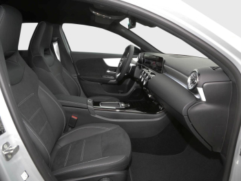 Mercedes-Benz A 180 Kompaktlimousine AMG Night MBUX Navi-Prem.