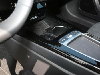 Mercedes-Benz A 180 Kompaktlimousine AMG Night Kamera SpiegelP