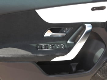Mercedes-Benz A 180 Kompaktlimousine AMG Night Kamera SpiegelP