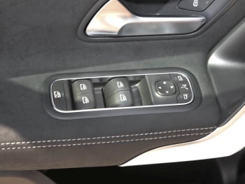Mercedes-Benz A 180 Kompaktlimousine AMG Night Kamera SpiegelP