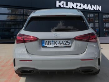 Mercedes-Benz A 180 Kompaktlimousine AMG Night Kamera SpiegelP