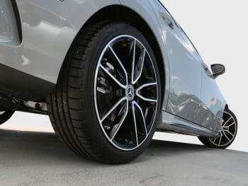 Mercedes-Benz A 180 Kompaktlimousine AMG Night Kamera SpiegelP