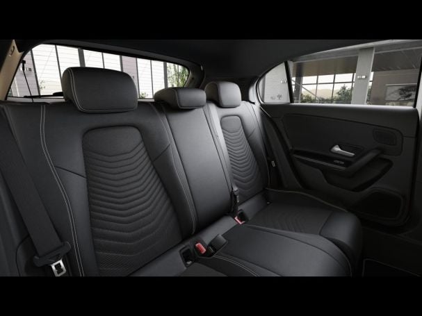 Mercedes-Benz A 180 Kompaktlimousine Progressive Distronic AHK Mercedes-Benz A 180 Kompaktlimousine Progressive Distronic AHK