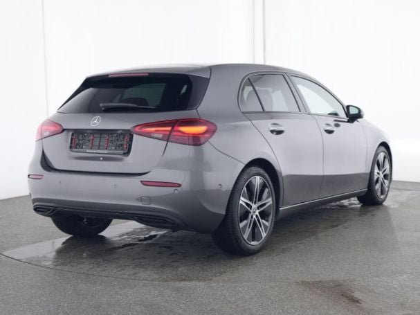 Mercedes-Benz A 180 Progressive Night Navi Kamera Spiegel-Paket Mercedes-Benz A 180 Progressive Night Navi Kamera Spiegel-Paket