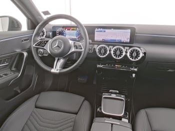 Mercedes-Benz A 180 Progressive Night Navi Kamera Spiegel-Paket
