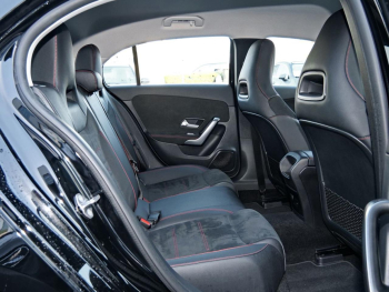 Mercedes-Benz A 180  AMG MBUX Navi Smartphone-Integration