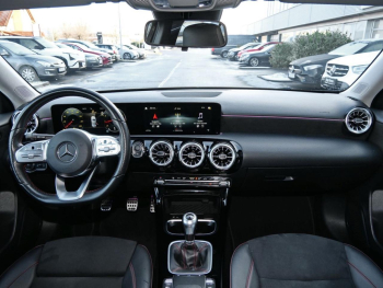 Mercedes-Benz A 180  AMG MBUX Navi Smartphone-Integration