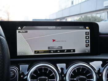 Mercedes-Benz A 180  AMG MBUX Navi Smartphone-Integration